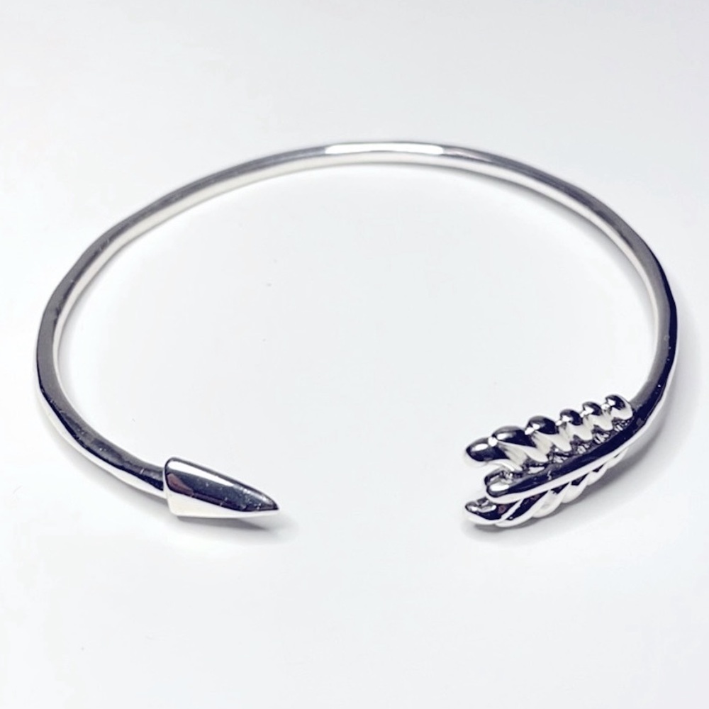 Stella & Dot Arrow Bracelet